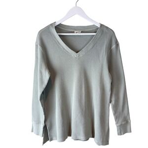 Pact Organic Cotton Waffle Knit Thermal V-Neck Top Sage Green Large